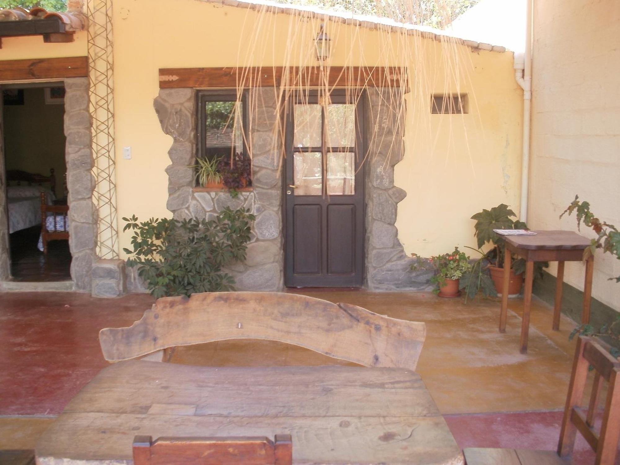 Hostal Rustyk Cafayate Exterior photo
